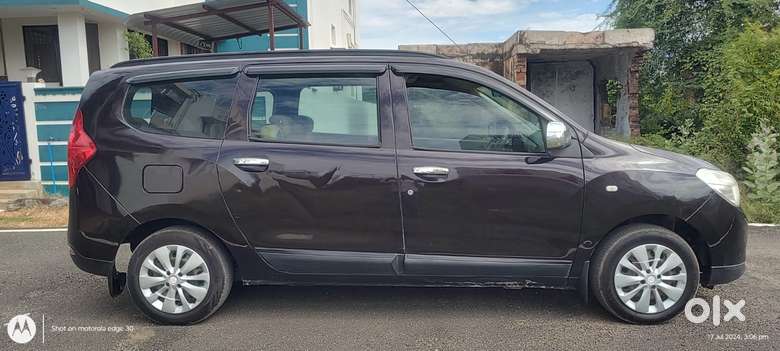 
								Renault Lodgy 2016 full									