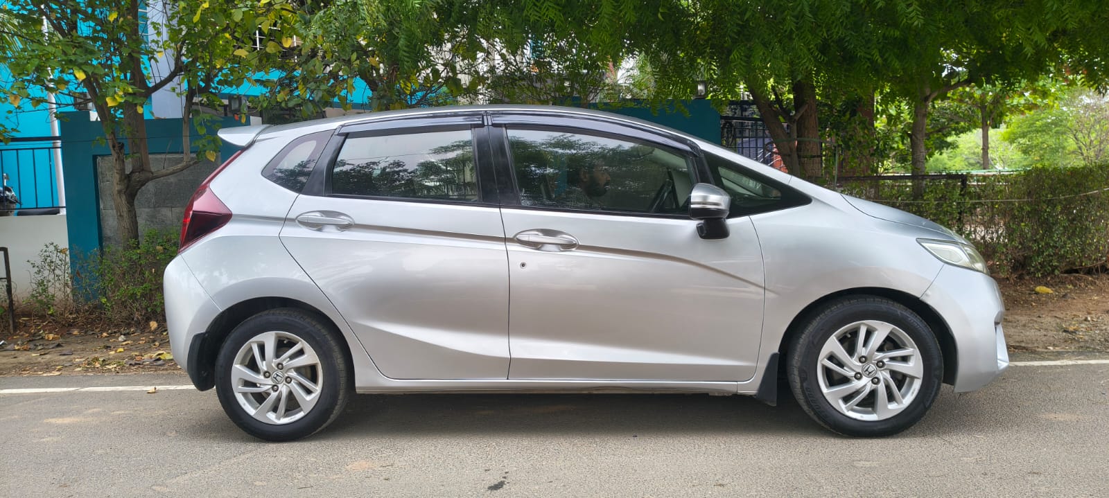 
								HONDA JAZZ full									